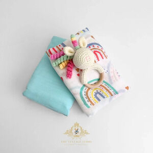 NWT Cute Baby Gift Set Swaddling Blankets Crochet Rattle Toy Rainbows & Unicorn